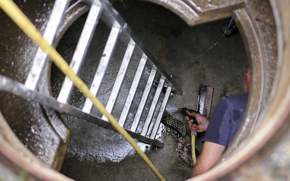 tuyau déboucheur canalisation Évry