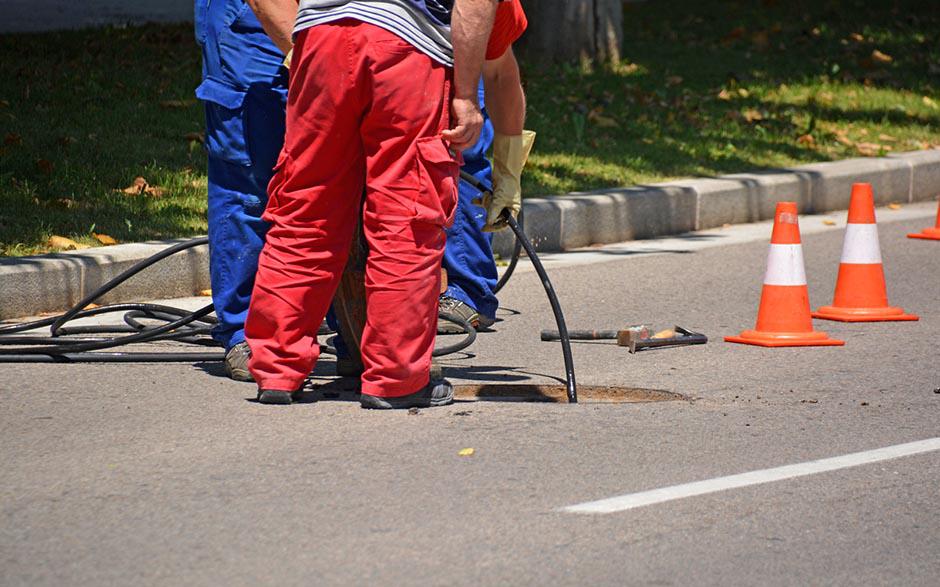 tuyau déboucheur canalisation Évry