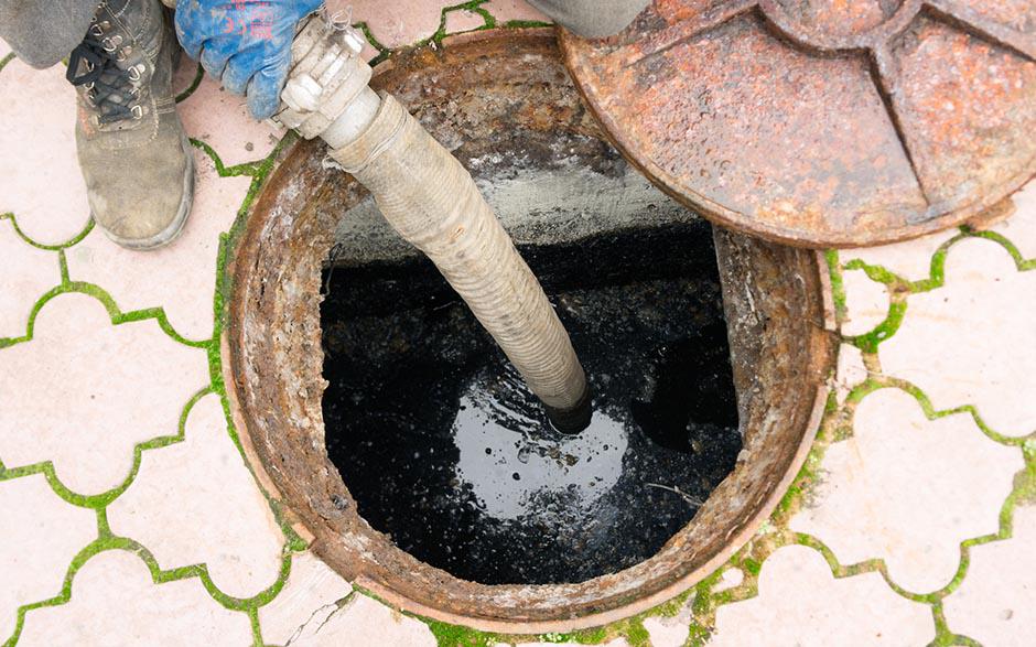 tuyau déboucheur canalisation Évry